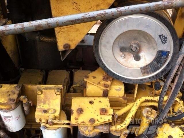 Komatsu d155a-3 Μπουλντόζες με ερπύστριες