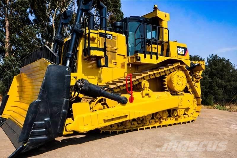 CAT D10T Μπουλντόζες με ερπύστριες