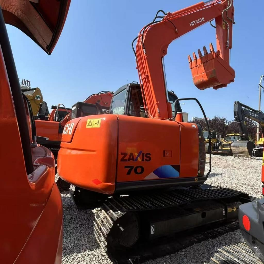 Hitachi ZX 70 Εκσκαφείς με ερπύστριες
