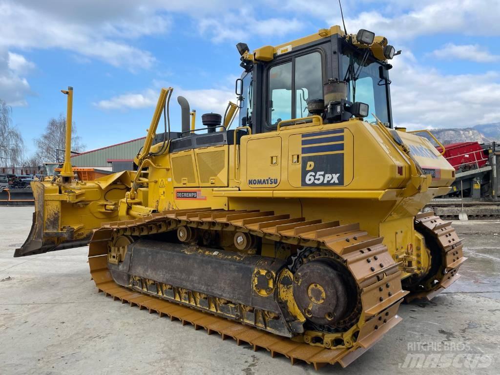 Komatsu D65PX-18 Μπουλντόζες με ερπύστριες