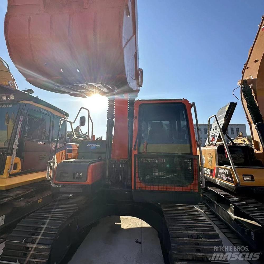 Doosan DX150LC-9C Εκσκαφείς με ερπύστριες