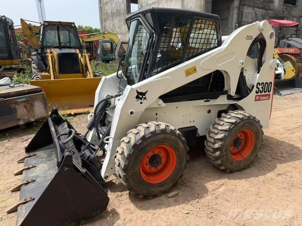 Bobcat S 300 Φορτωτάκια