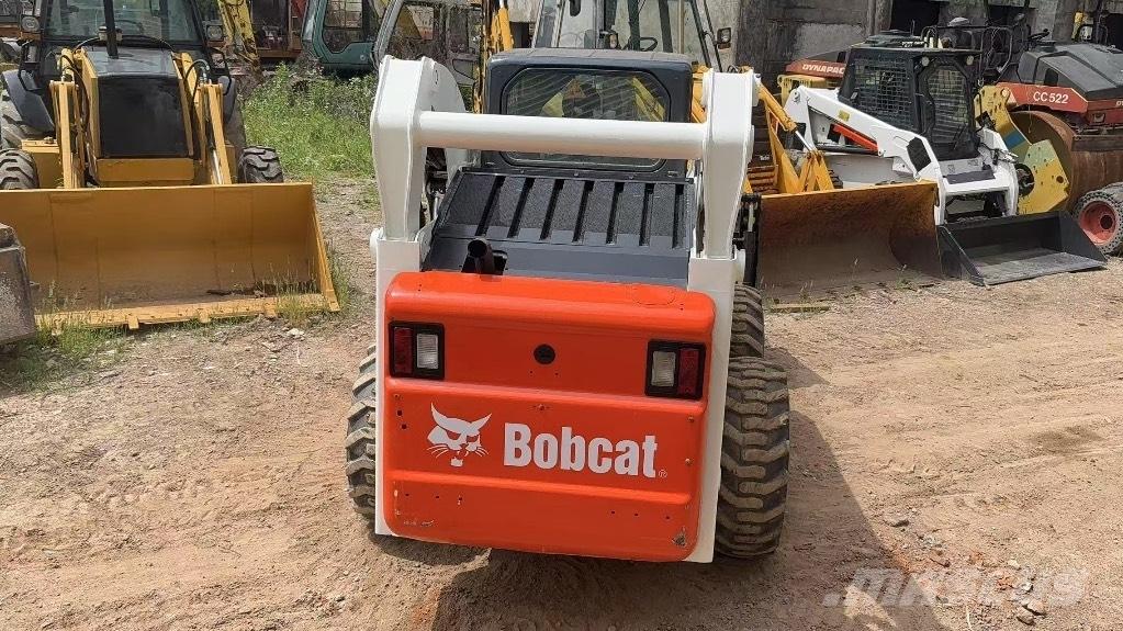 Bobcat S 300 Φορτωτάκια