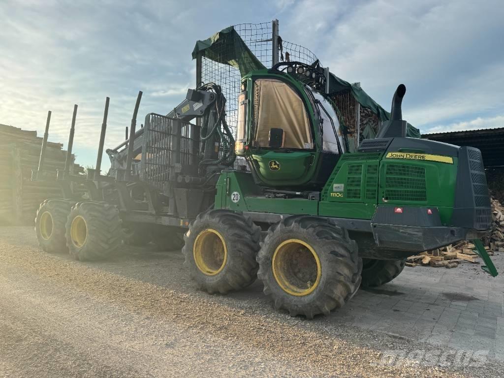 John Deere 1110 G Μεταφορείς ξυλείας