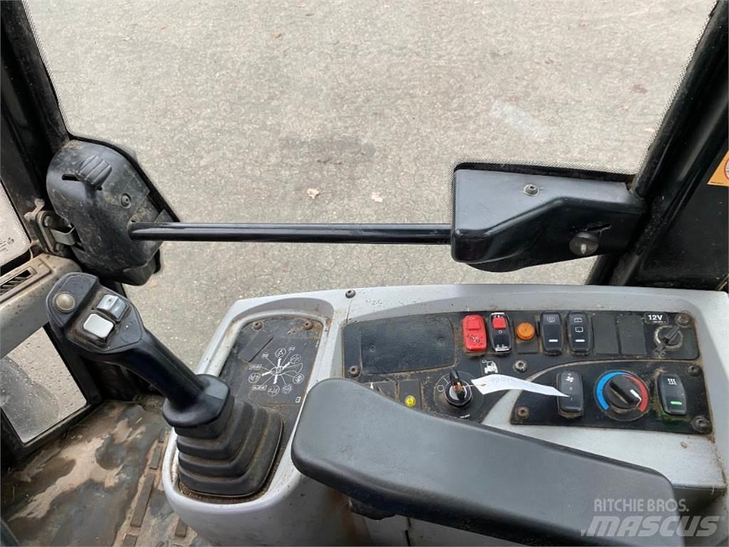 CAT 908M Φορτωτές με λάστιχα (Τροχοφόροι)