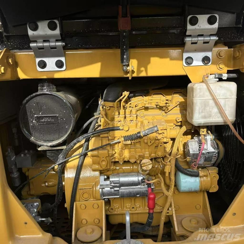 CAT 306E Εκσκαφείς με ερπύστριες