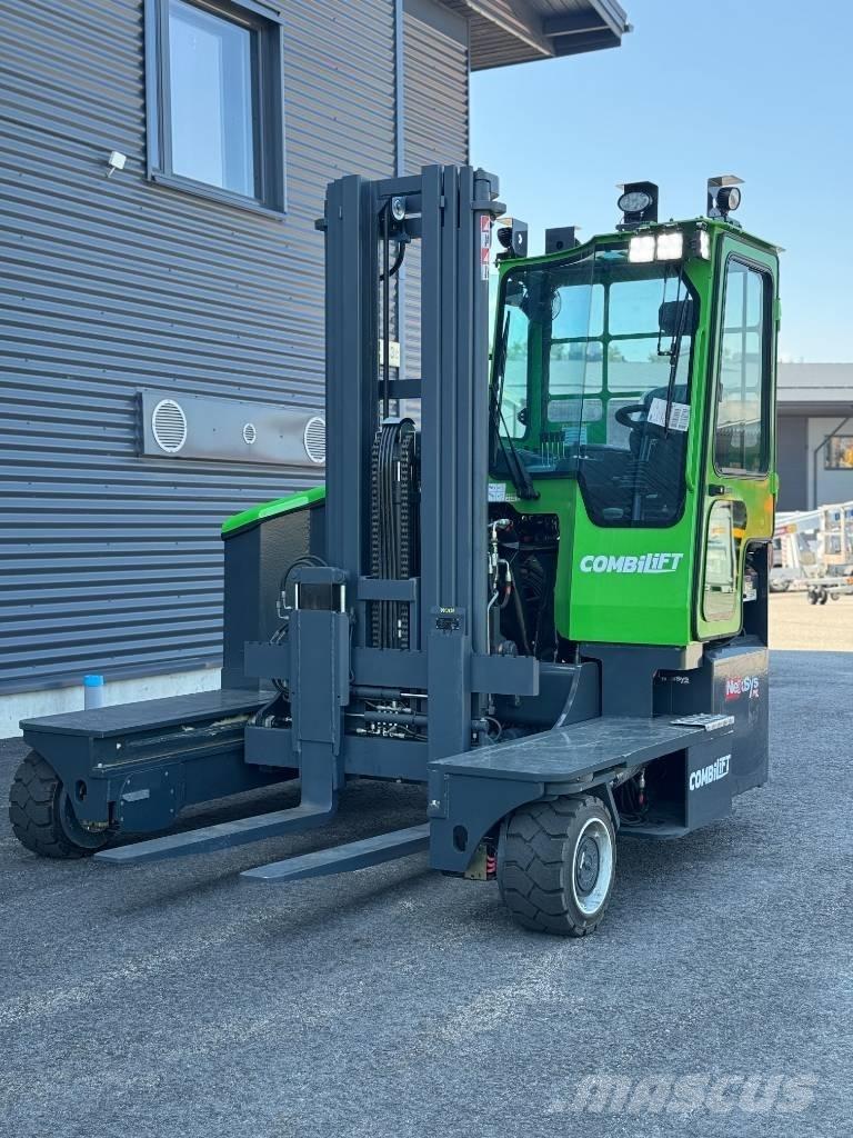 Combilift C 4000 ET Ανυψωτικά στενών δρόμων 4 κατευθύνσεων