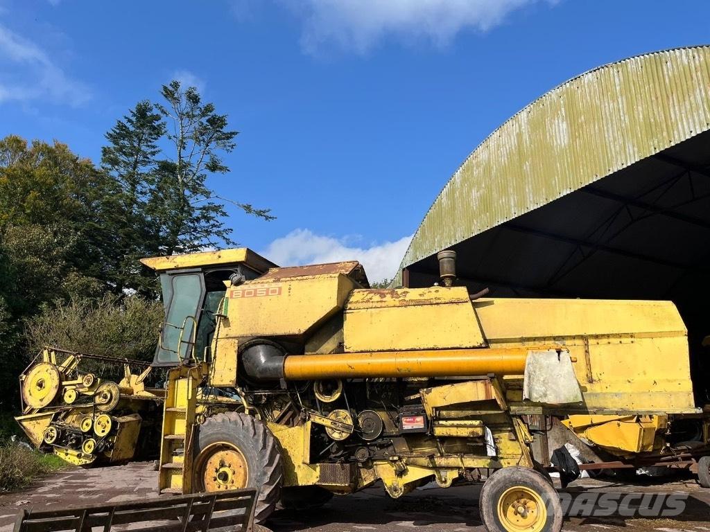 New Holland 8050 Θεριζοαλωνιστικές μηχανές