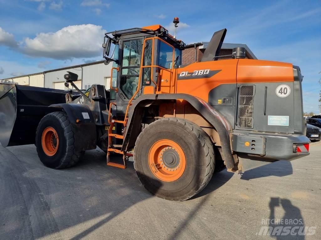 Doosan DL 380-7 Φορτωτές με λάστιχα (Τροχοφόροι)