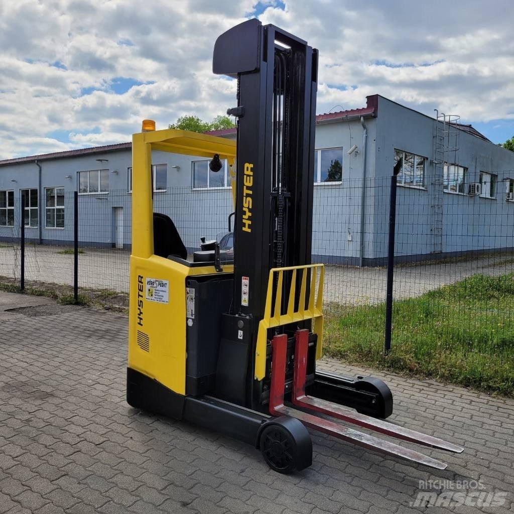 Hyster R 1.4 Ανυψωτικά στενών δρόμων