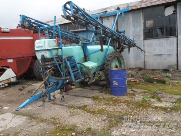 Berthoud Alba 2200 Ρυμουλκούμενα ψεκαστικά