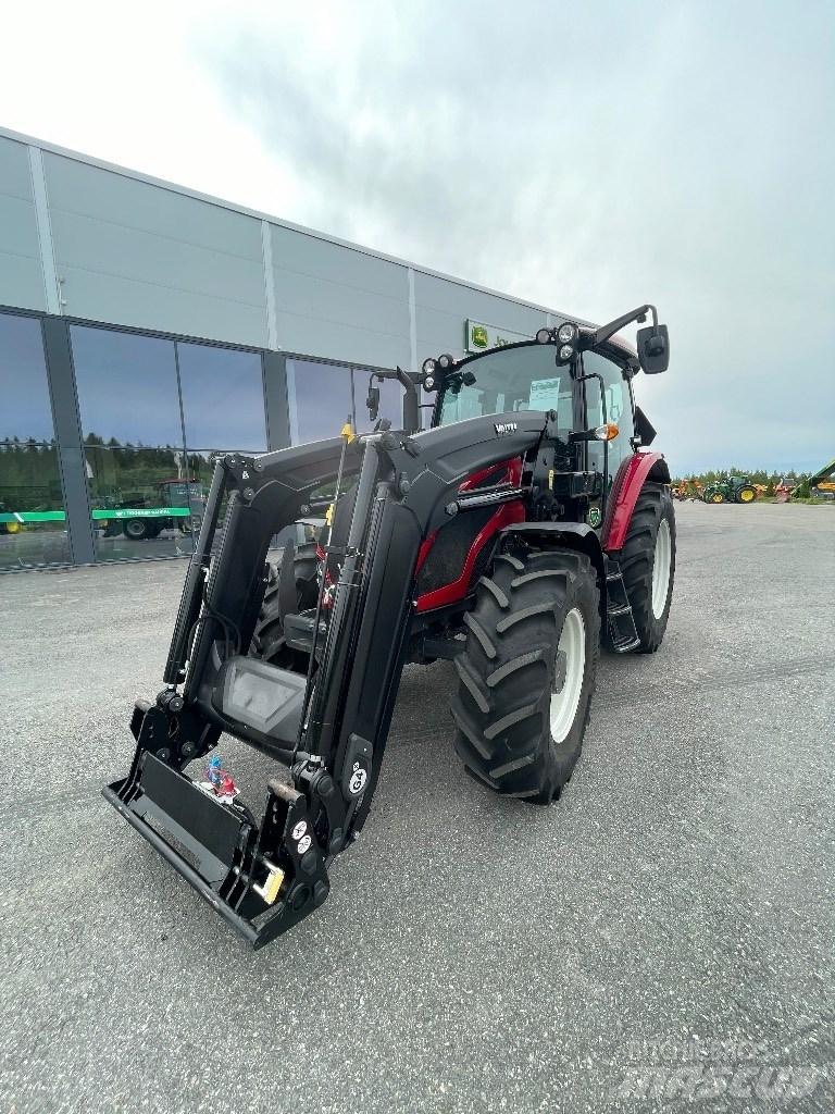Valtra A105 Τρακτέρ