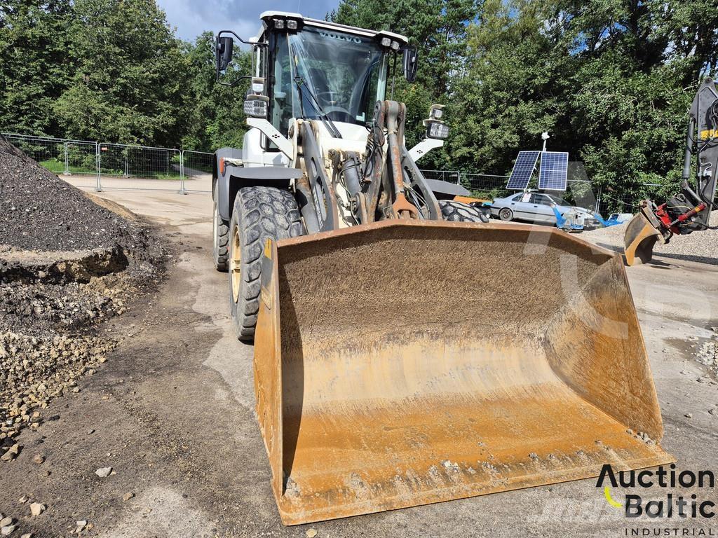 Volvo L 90 Φορτωτές με λάστιχα (Τροχοφόροι)