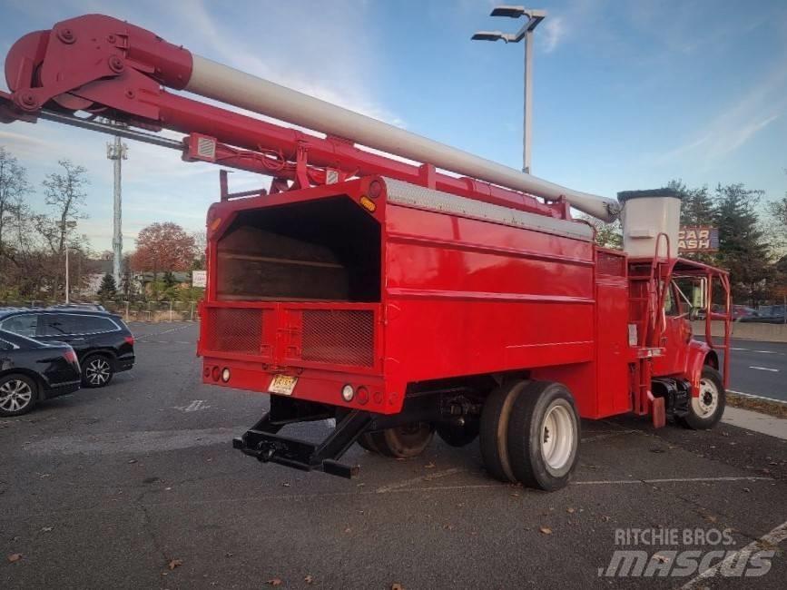 International 4700 Εναέριες πλατφόρμες τοποθετημένες σε φορτηγό