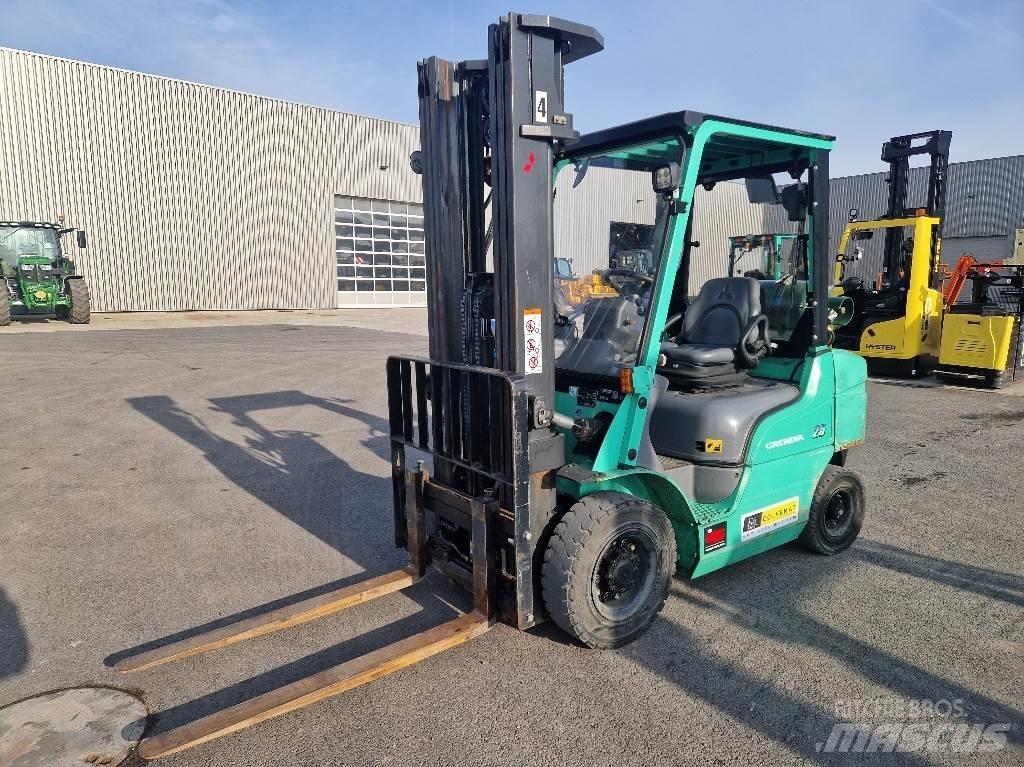 Mitsubishi FD30N Ανυψωτικά στενών δρόμων