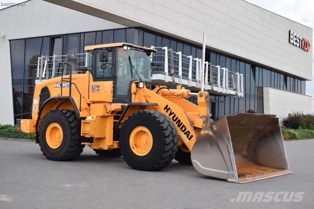 Hyundai HL 965 Φορτωτές με λάστιχα (Τροχοφόροι)
