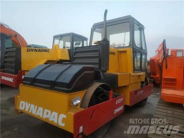 Dynapac CC211 Οδοστρωτήρες μονού κυλίνδρου
