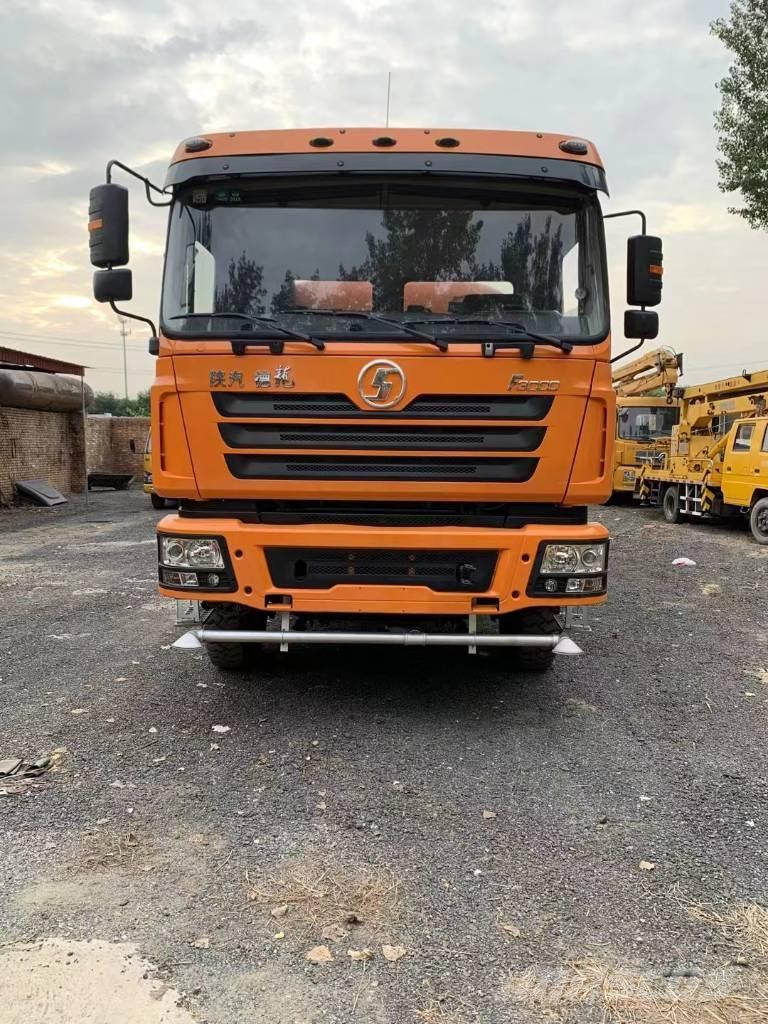 Shacman F3000 6x4 Βυτία νερού