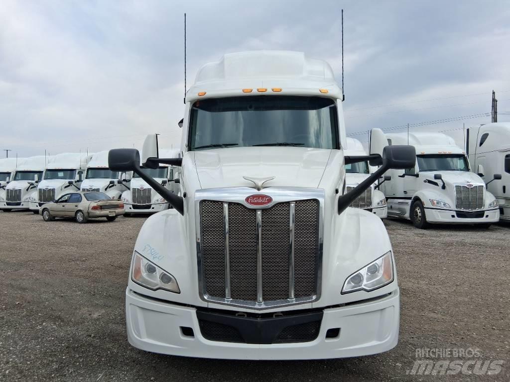 Peterbilt 579 Τράκτορες