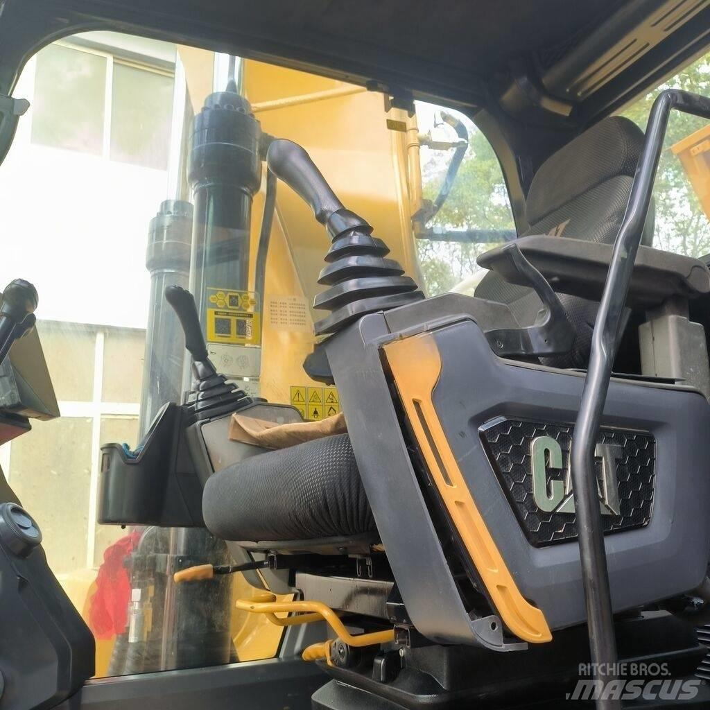 CAT 320 GC Εκσκαφείς με ερπύστριες