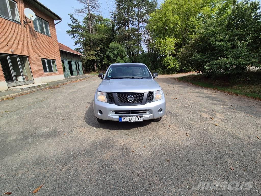 Nissan Navara Pickup/Αγροτικό