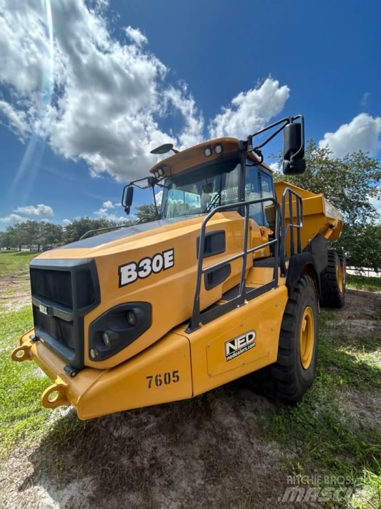 Bell B30E Σπαστό Dump Truck ADT