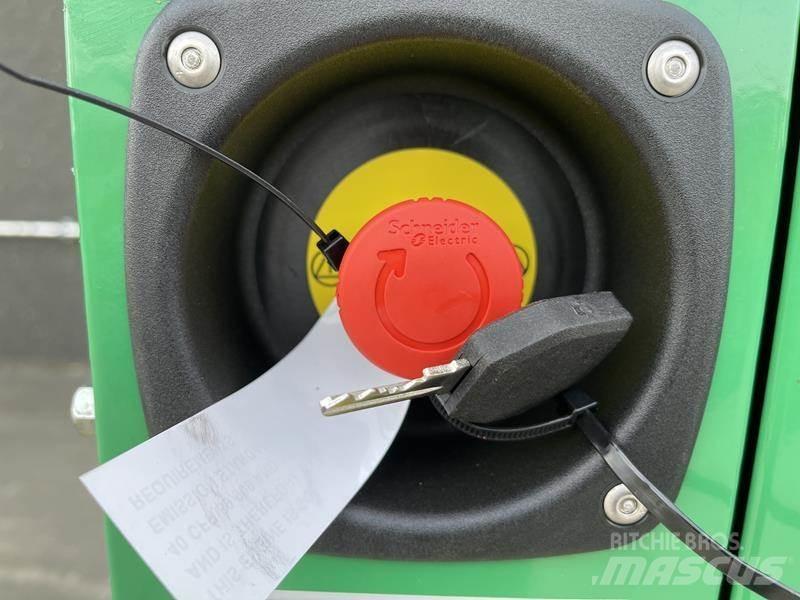 CAT DE 65 E 3 Γεννήτριες ντίζελ