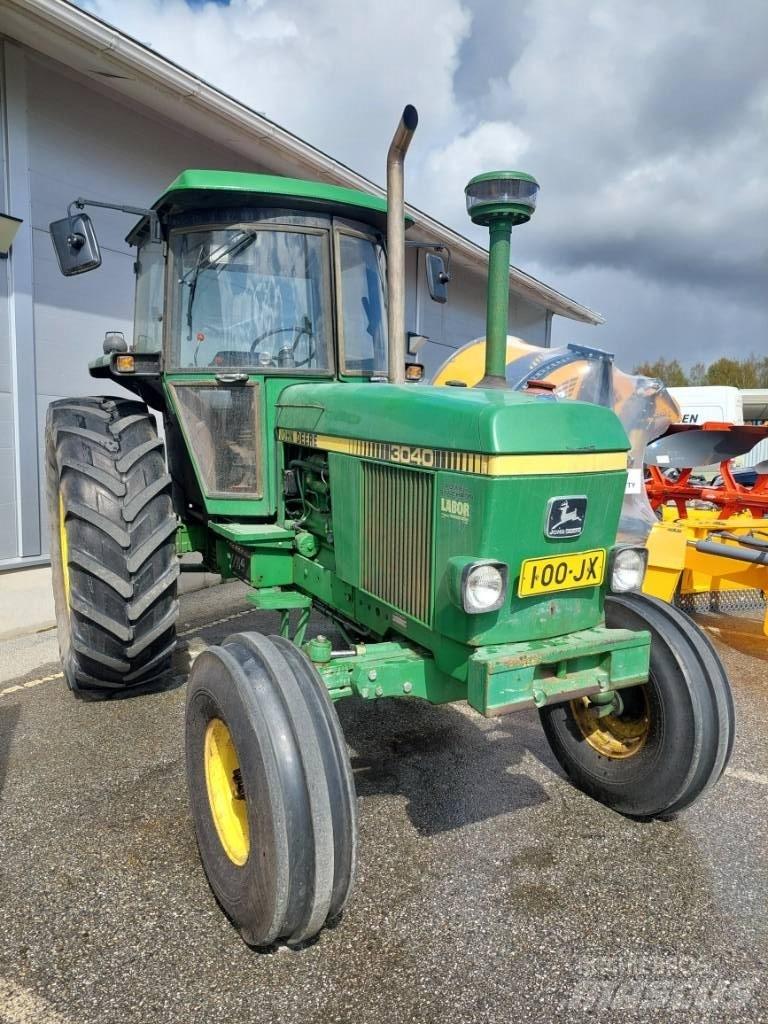 John Deere 3040 Τρακτέρ