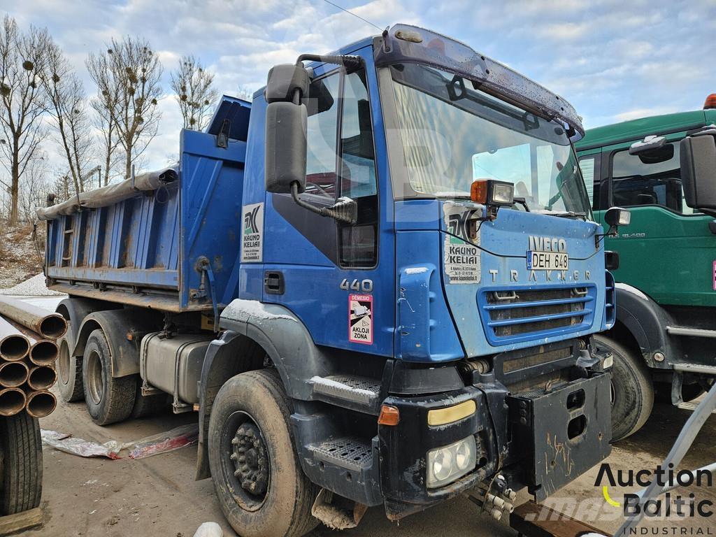 Iveco 260 E44 Φορτηγά Ανατροπή