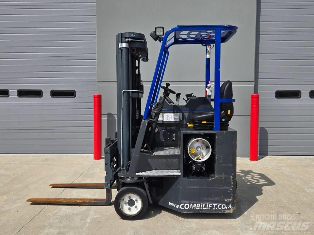 Combilift C 6000 Ανυψωτικά στενών δρόμων