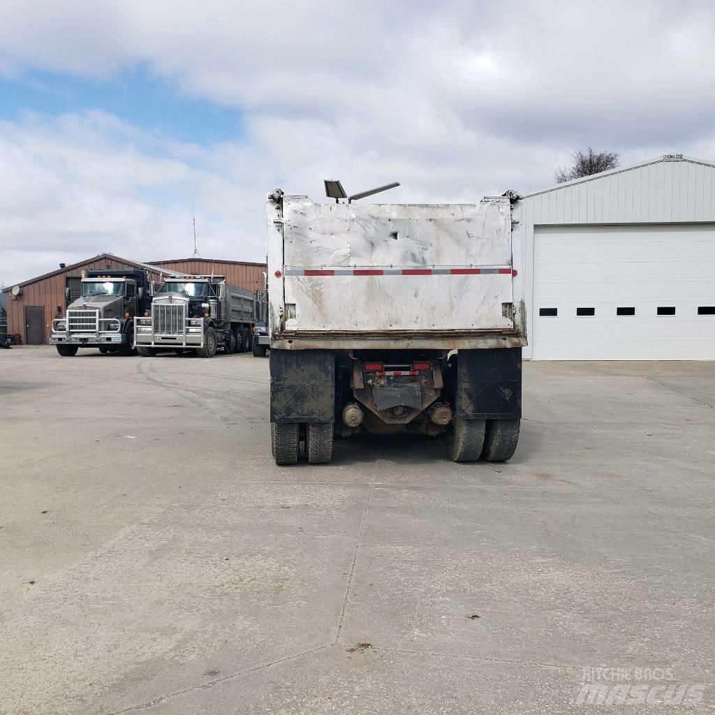 Ford L 9000 Φορτηγά Ανατροπή