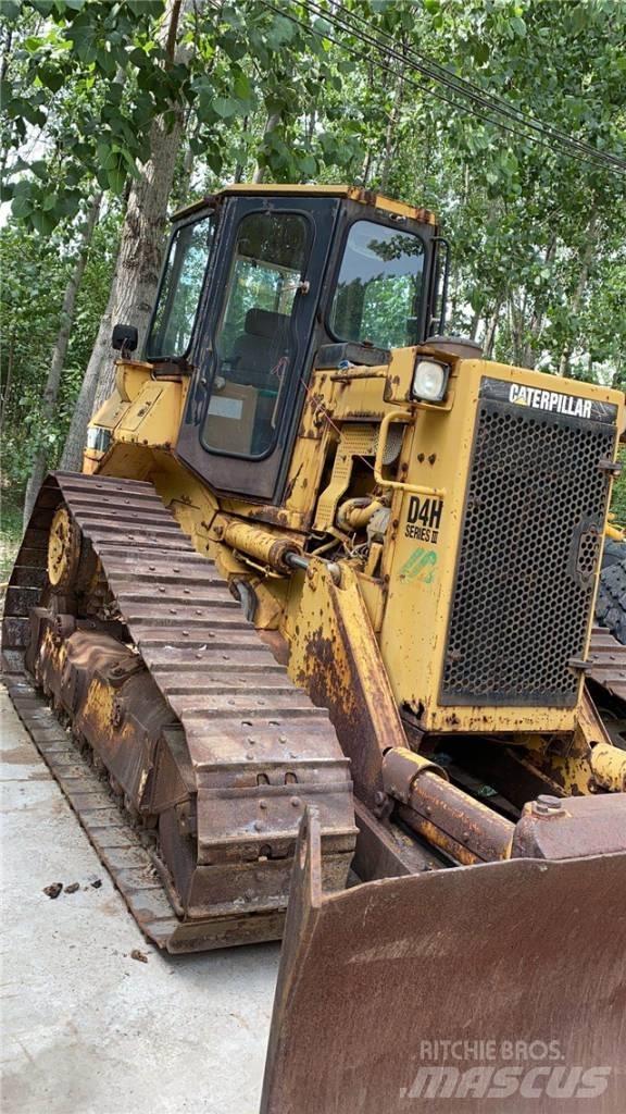 CAT D4H Μπουλντόζες με ερπύστριες