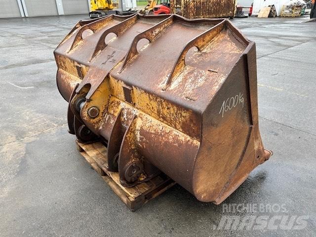Liebherr LR 632 Κουβάδες