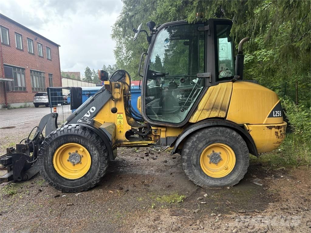 Volvo L 25 B Φορτωτές με λάστιχα (Τροχοφόροι)