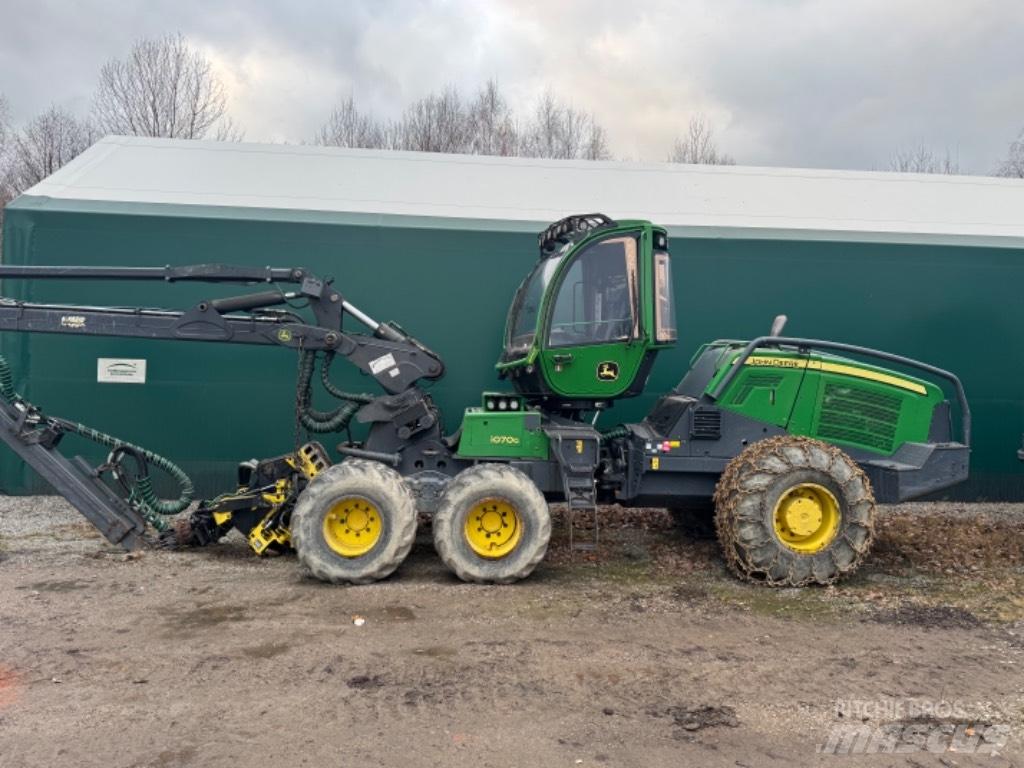 John Deere 1070G Θεριζοαλωνιστικές μηχανές