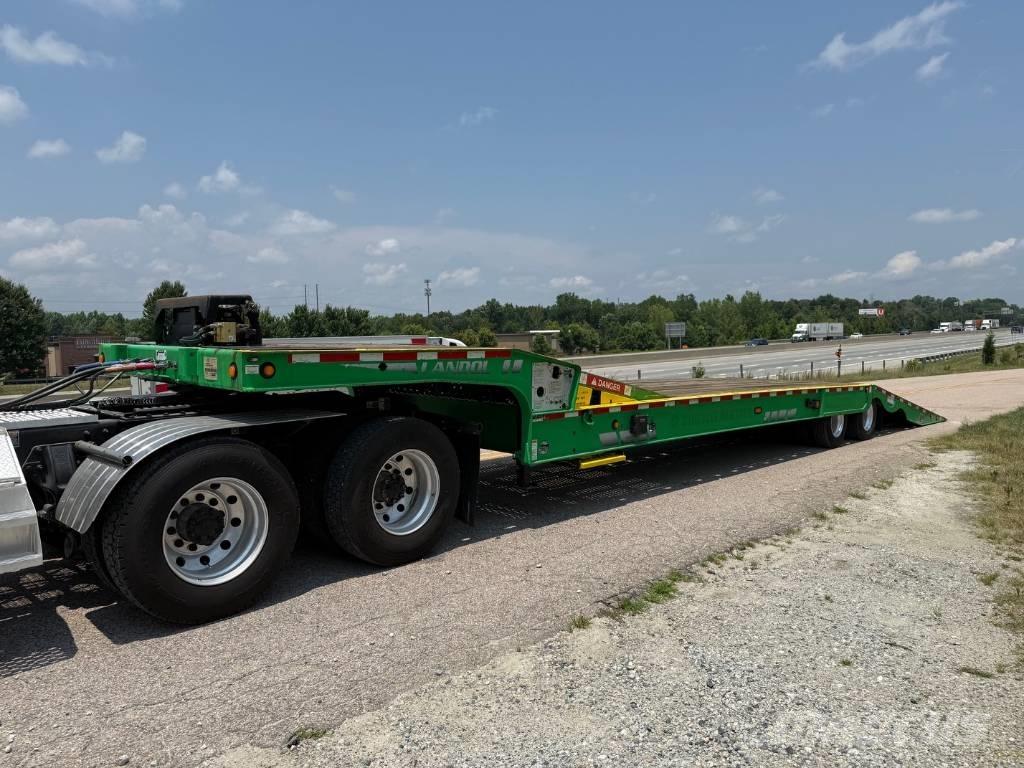 Landoll 930 Οχήματα με χαμηλό δάπεδο