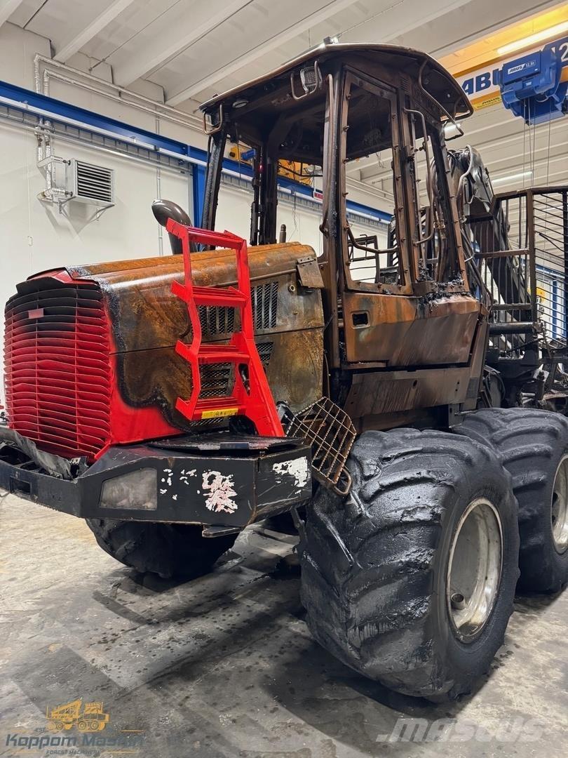 Komatsu 845 Μεταφορείς ξυλείας