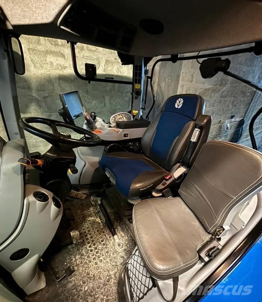 New Holland T 7.225 Τρακτέρ