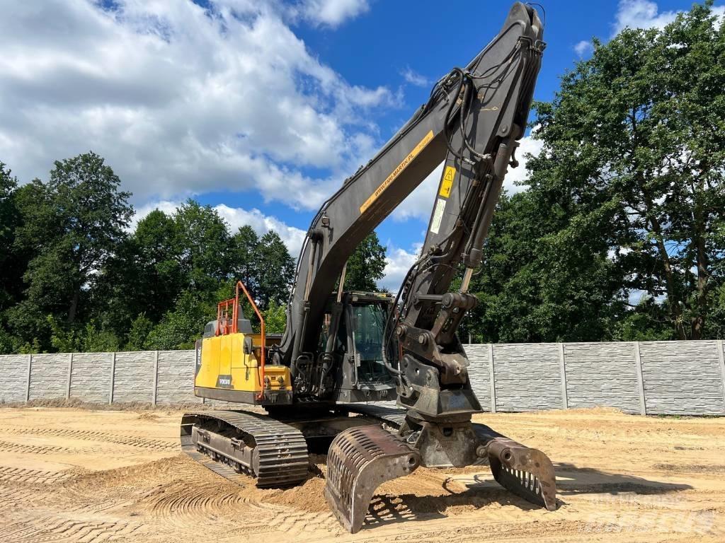 Volvo EC 220 DL Εκσκαφείς με ερπύστριες