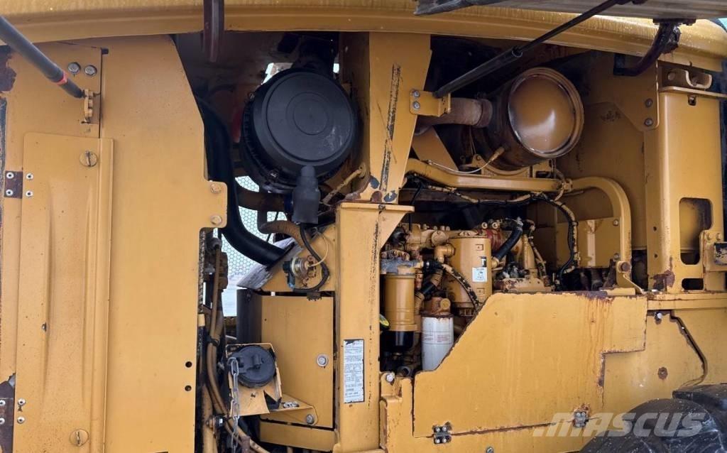 CAT 938 K Φορτωτές με λάστιχα (Τροχοφόροι)