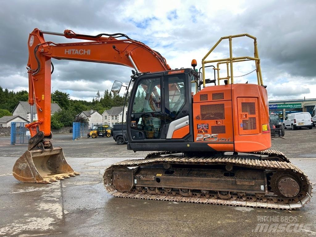 Hitachi ZX225 USLC-7 Εκσκαφείς με ερπύστριες