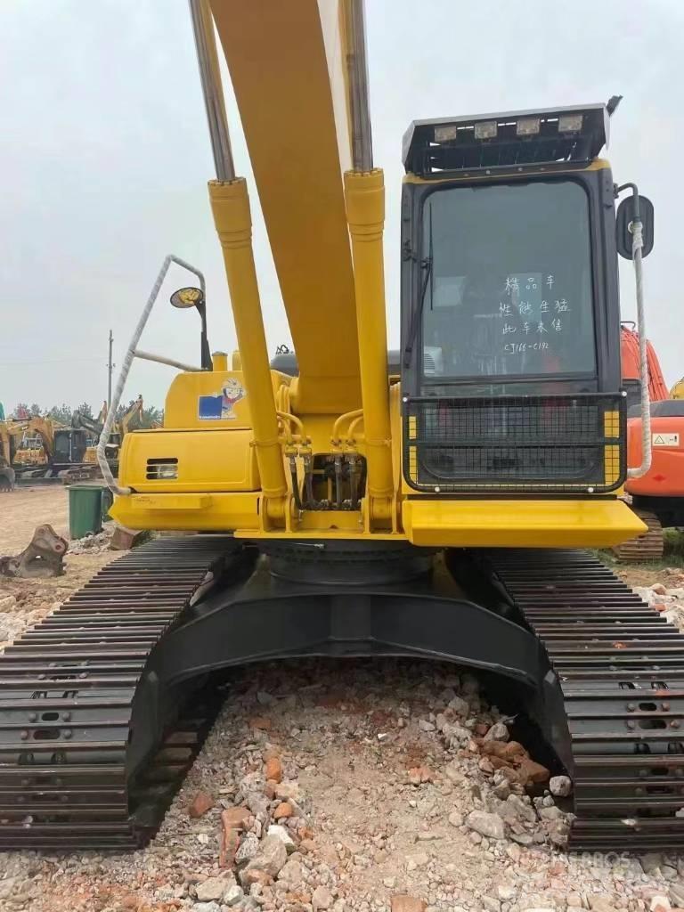 Komatsu PC200-8 Εκσκαφείς με ερπύστριες