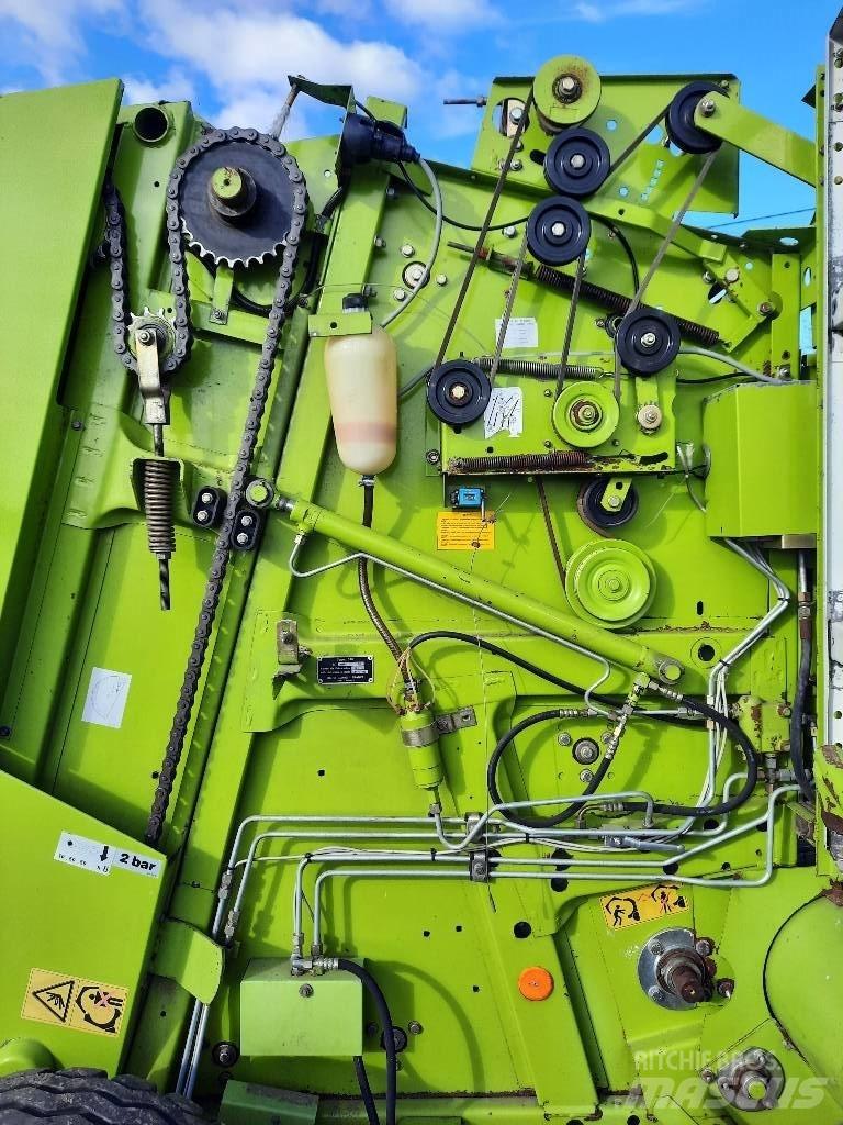 CLAAS Rollant 46 Πρέσες κυλινδρικών δεμάτων