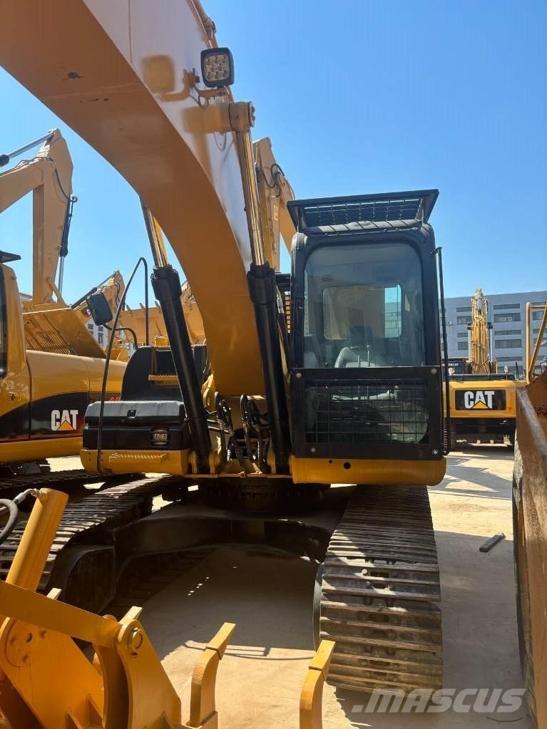 CAT 320D Εκσκαφείς με ερπύστριες