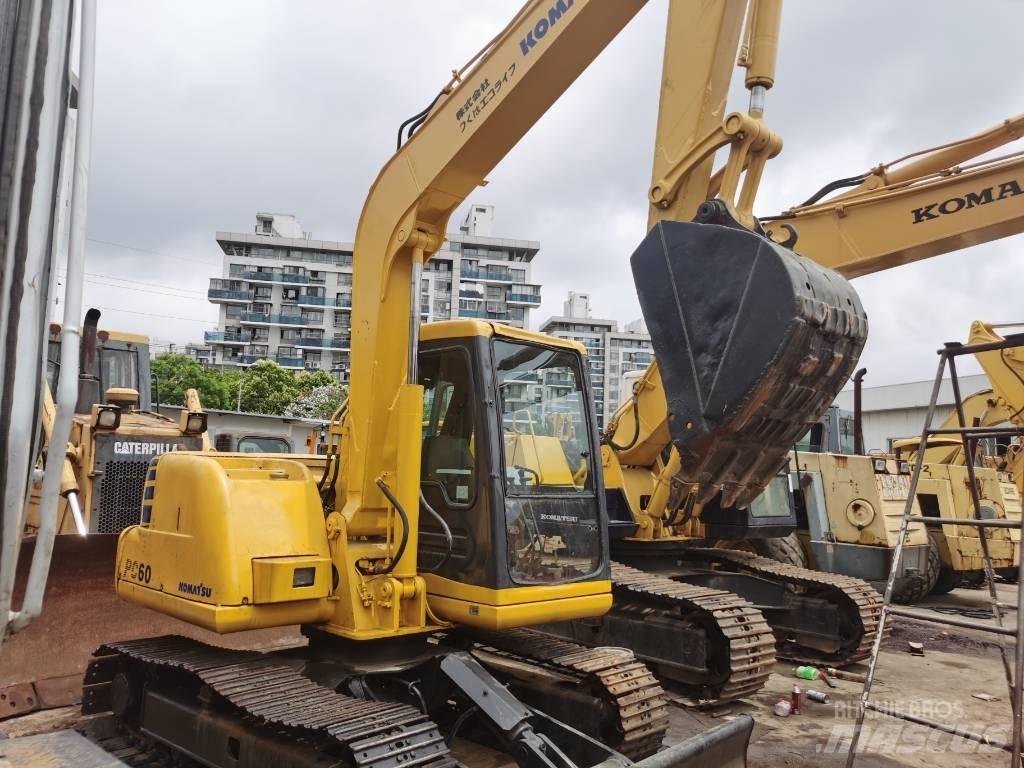 Komatsu PC60-7 Εκσκαφείς με ερπύστριες