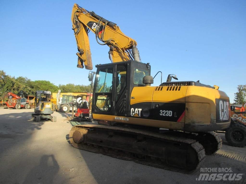 CAT 323 D L Εκσκαφείς με ερπύστριες
