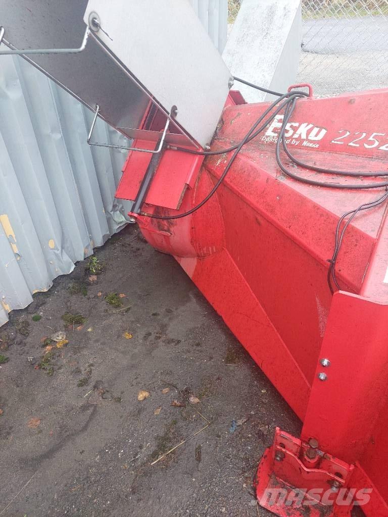 Esko 2252 H Εκτοξευτές χιονιού