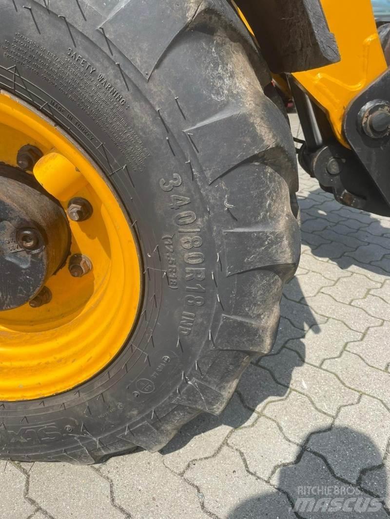 JCB 525.60 Τηλεσκοπικοί ανυψωτές