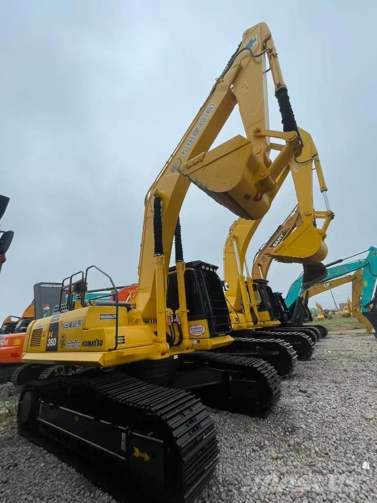 Komatsu 360 Εκσκαφείς με ερπύστριες