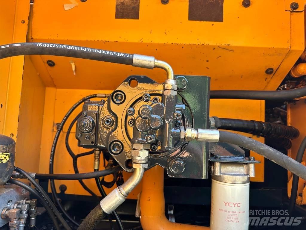 Hyundai R305LC-9s Εκσκαφείς με ερπύστριες